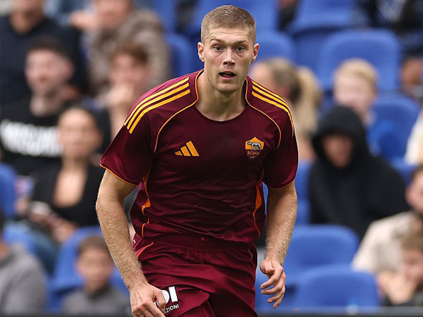 Tak Masuk Rencana Roma, Leeds Siap Kejar Artem Dovbyk